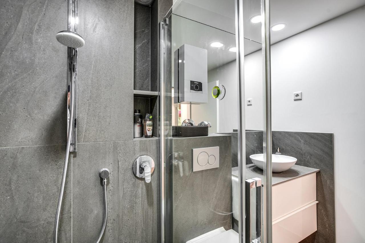 דיסלדורף George Apartment מראה חיצוני תמונה